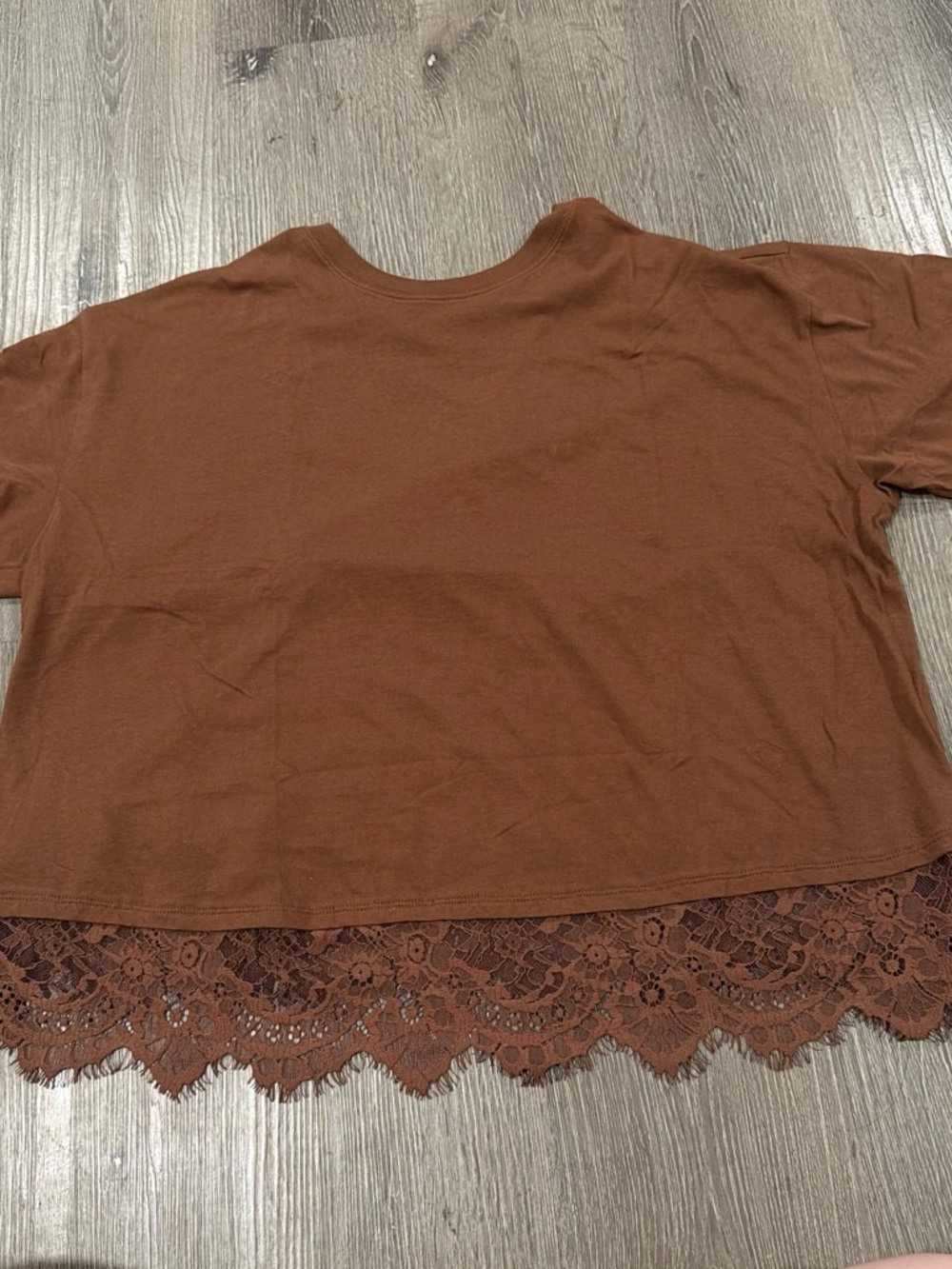 Old Navy Rust Brown Short Sleeve Tee with Lace Hem